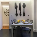 Appartement 32 -lovely 2 Bedroom In Principe Real Lissabon