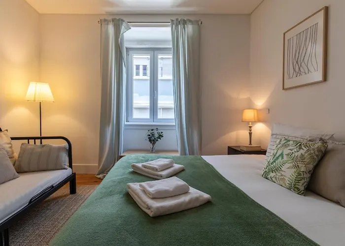 דירה 32 -lovely 2 Bedroom In Principe Real ליסבון